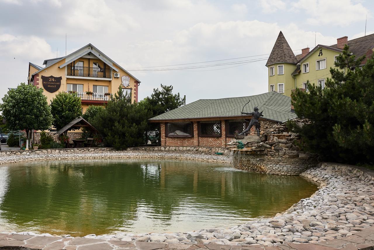 Aivengo Hotel Kolodenka Exterior photo
